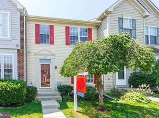 2517 Dog Leg Dr, Crofton, MD 21114