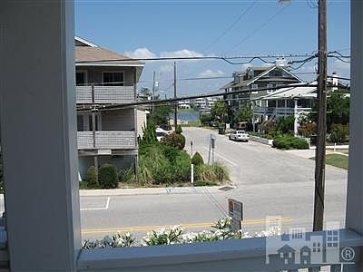 4th image of 106 N Lumina Avenue #A