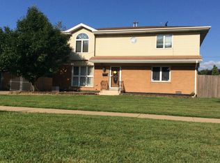 8314 Laramie Ave, Burbank, IL