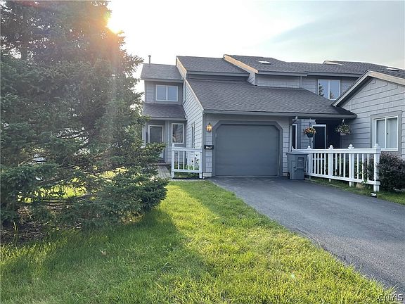 2nd image of 394 Summerhaven Dr N Unit 394