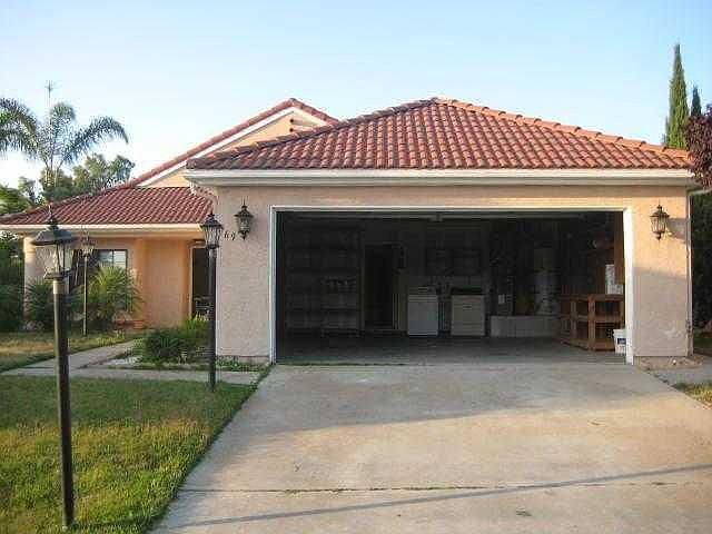 1st image of 769 Applewilde Dr