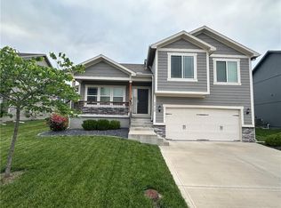 20120 E 24th Terrace Ct S, Independence, MO 64057