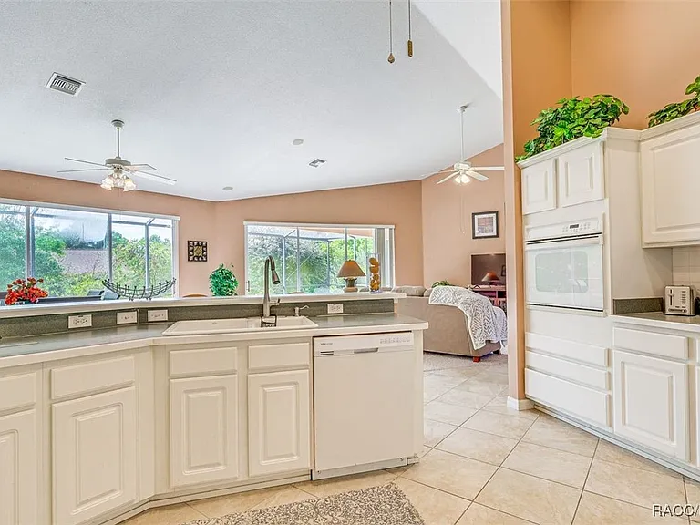 9041 SW 196th Ct — Photo 18