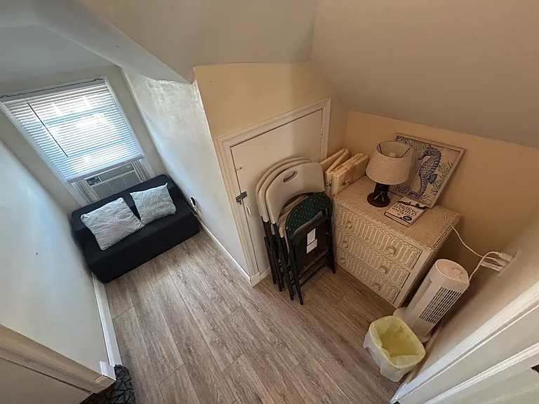 126 W Andrews Ave #1B — Photo 4