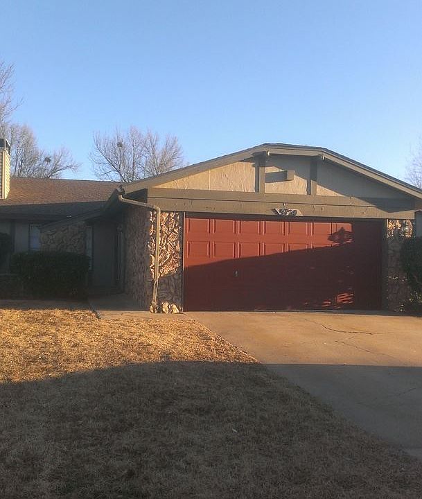 1st image of 9720 S Shartel Ave