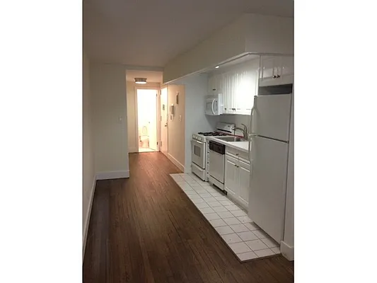 Rented by Mirador Real Estate | media 18