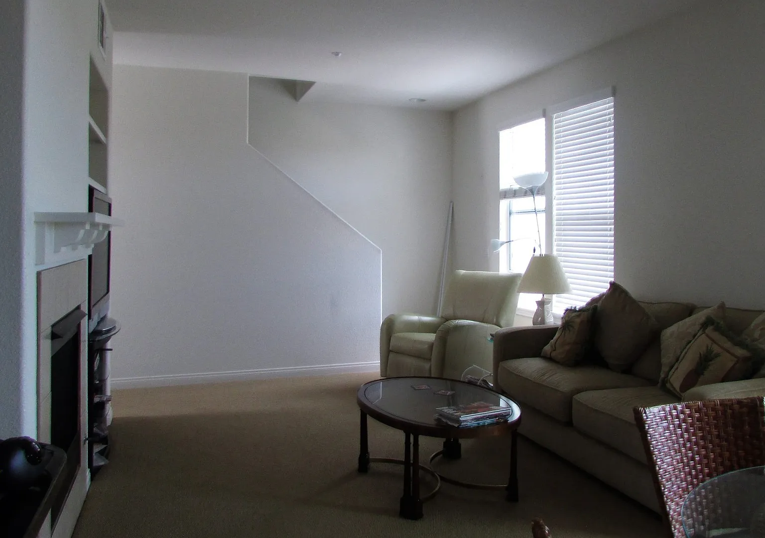 Gated Community - 2 bedroom, 2.5 bath Townhome in the heart of Oceanside — Photo 4
