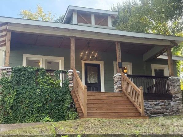 216 E Catawba Ave, Mount Holly, NC 28120
