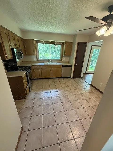 1812 S. El Centro Court - 1 — Photo 3