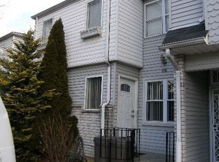 116 Lorraine Loop, Staten Island, NY 10309