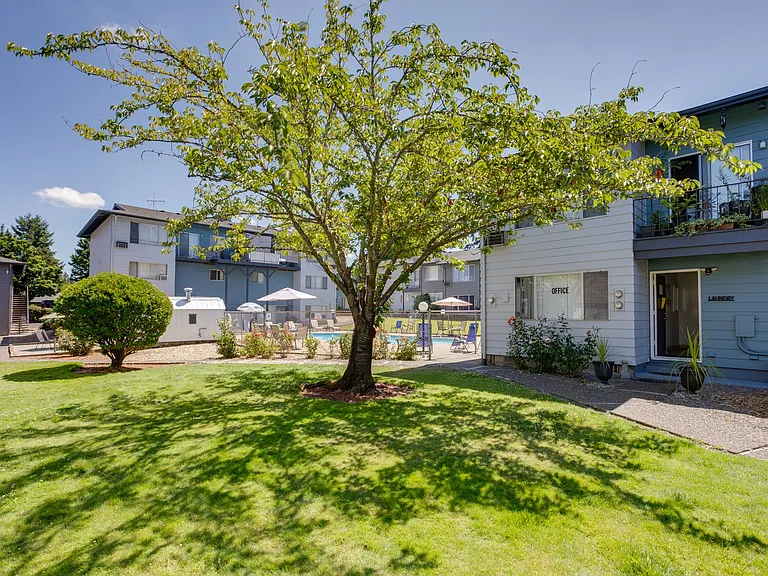 The Grove at Highland — Photo 11