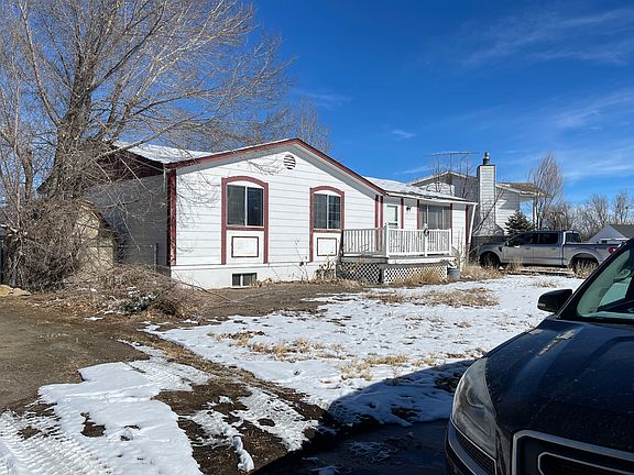 3rd image of 1122 Forest Dr