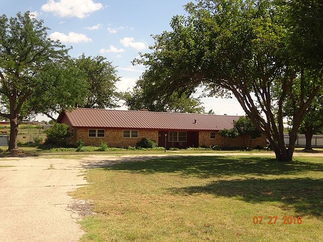 1st image of 206 E County Road 127