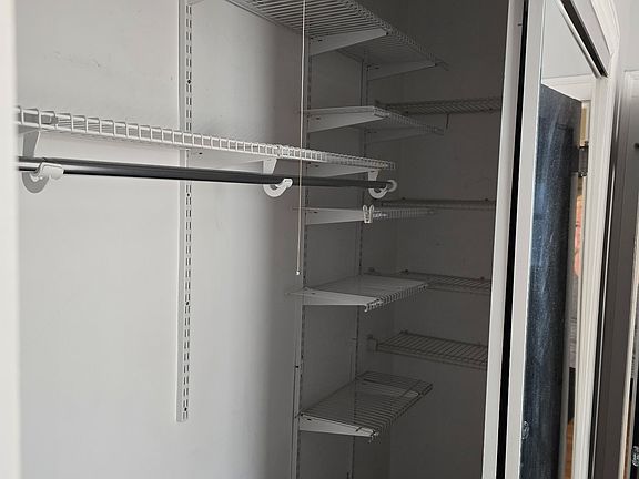 5th image of 6621 N Campbell Ave #2