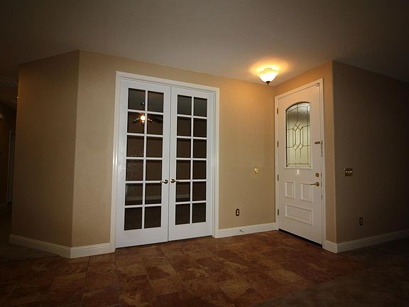 5th image of 107 Gold Nugget Dr