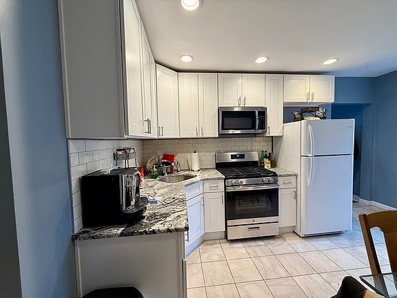 2nd image of 140 Brighton Ave #2