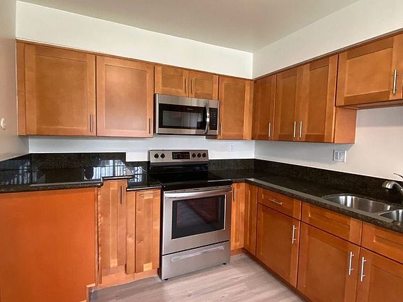 5th image of 6518 Corona Ave #M
