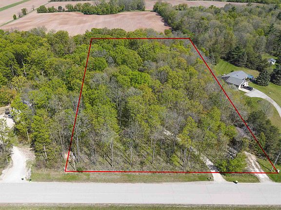 2nd image of 9660 Manu Rd