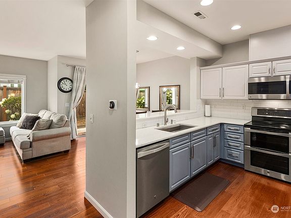 4th image of 10700 SE 260th Street #L102