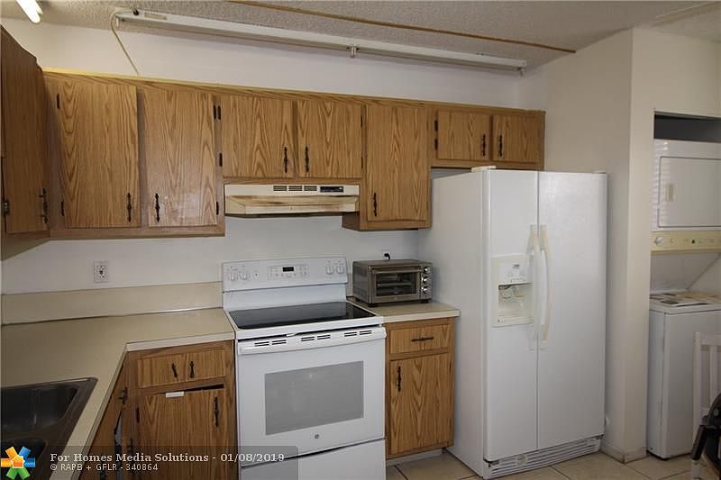 1st image of 7941 Southgate Blvd #6A