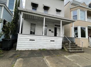 137 5th Ave #2, Troy, NY 12180