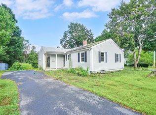 58 Carolyn St, Northampton, MA 01062