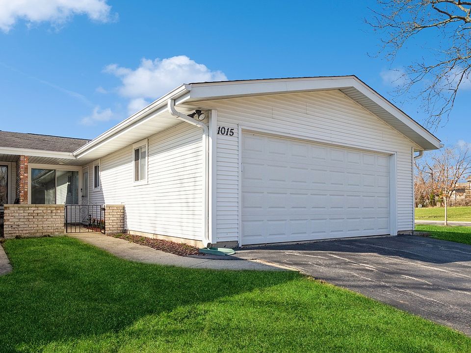 1st image of 1015 Westfield Ln