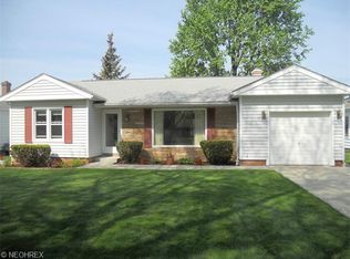 6924 Oakwood Rd, Parma Heights, OH 44130