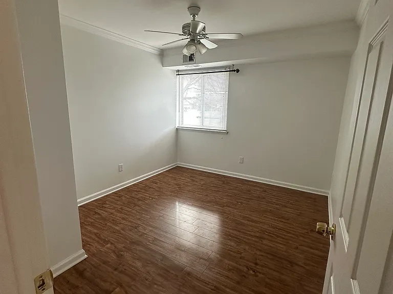 38262 Fairway Ct #114B — Photo 6