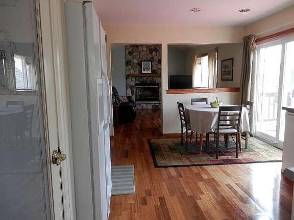 4th image of 621 E Andrew Ct