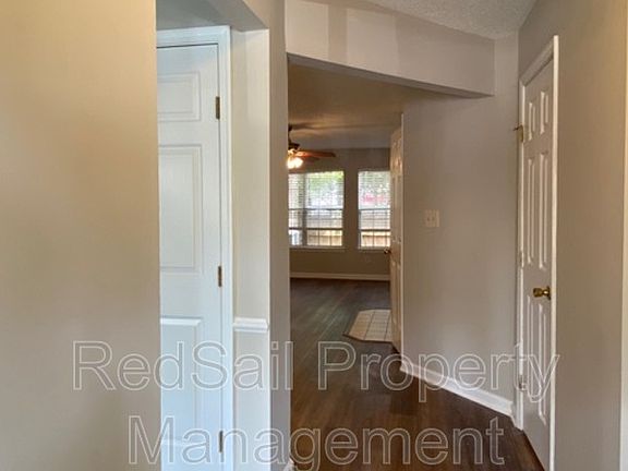 2nd image of 15 Woodall Dr
