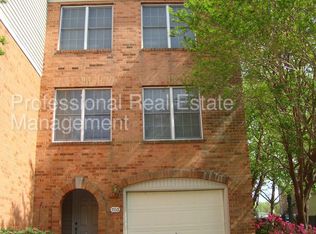 703 Todd Trl, Newport News, VA 23602