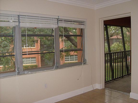 5th image of 4805 Alt 19 APT 226