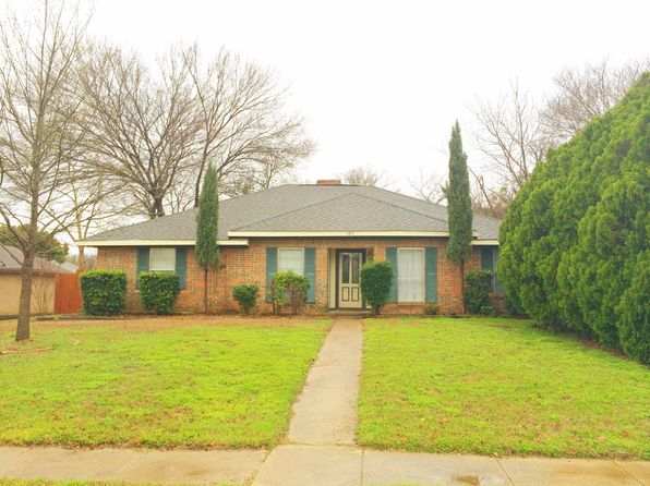 1412 Woodcreek Dr