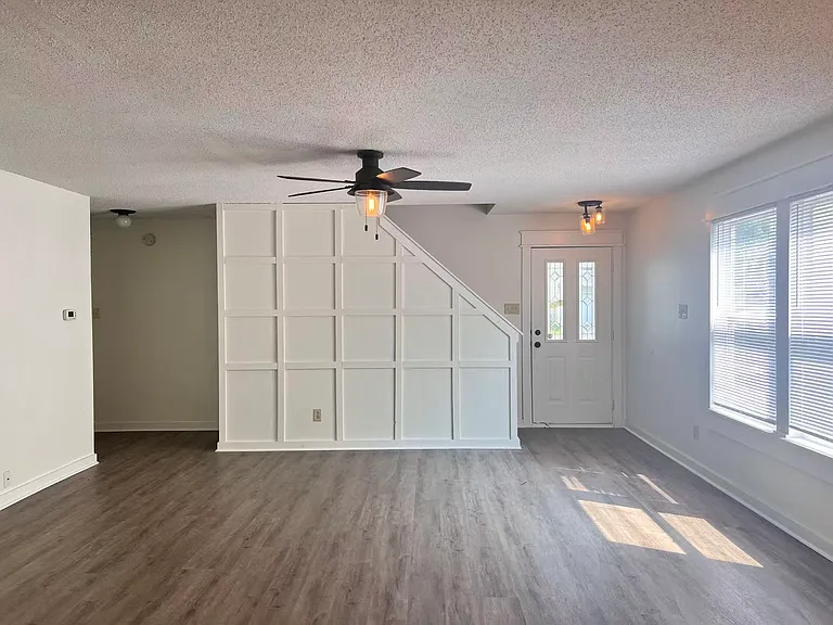 10965 Sweetsen Rd — Photo 3