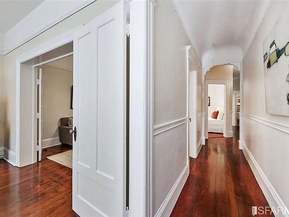 5th image of 536 Waller St