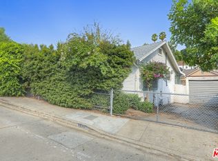 1836 Lobdell Pl, Los Angeles, CA 90026