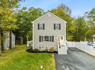 50 Hancock St, Whitman, MA 02382