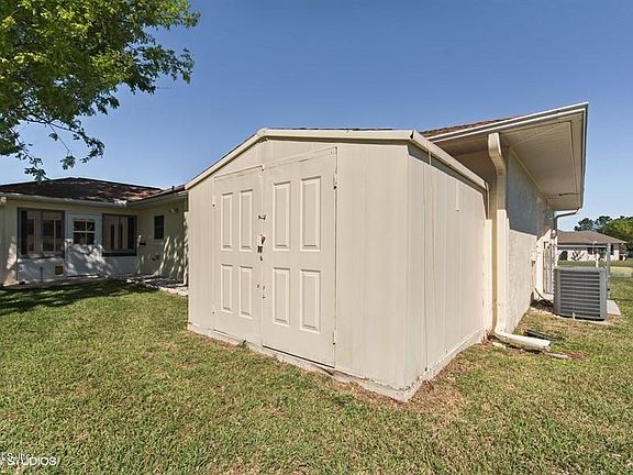 4th image of 4748 NW 32nd St
