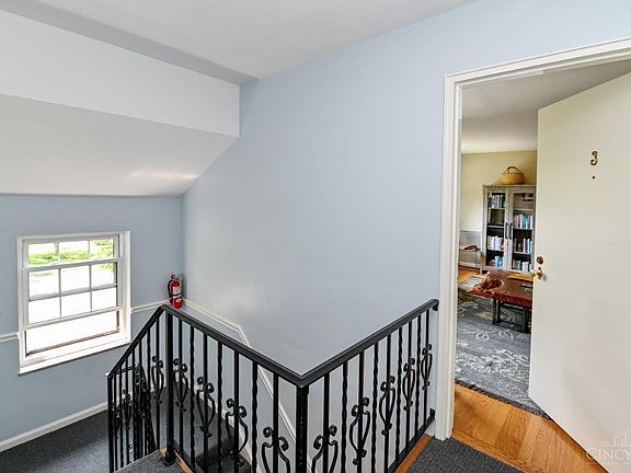 5th image of 3750 West St APT 3