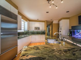 828 SE River Forest Ct, Portland, OR 97267