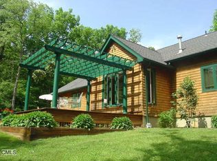 5 Birch Ln, West Cornwall, CT 06796