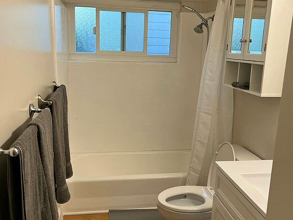 4th image of 21 Belle Ave APT 3