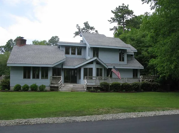 64 Fairway Dr, Southern Shores, NC 27949