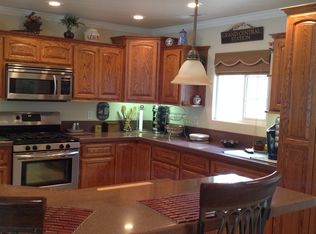 5835 Golden Oaks Rd, Paradise, CA 95969