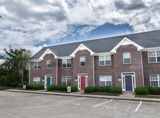 510 S 1st St, Clarksville, TN 37040
