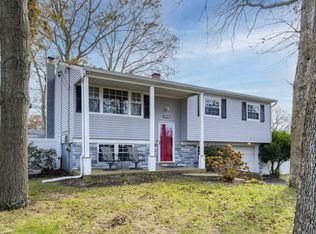 1153 Sylvan Dr, Toms River, NJ