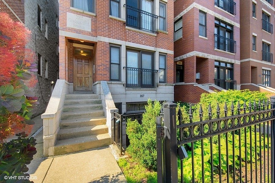 1st image of 2627 W Belmont Ave Unit 4