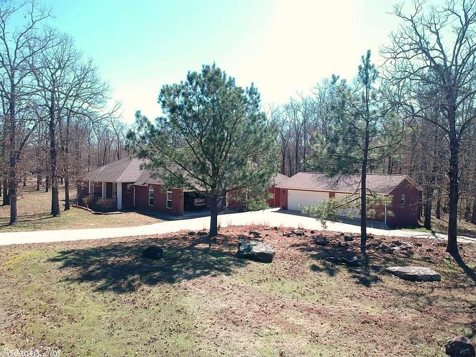 1st image of 102 Deer Run Ln