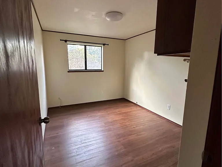 3719 Cherokee Ave — Photo 7